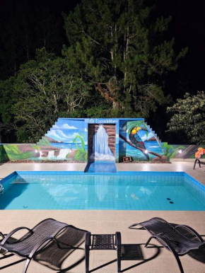 Chácara Sítio com Piscina Aquecida Fácil Acesso